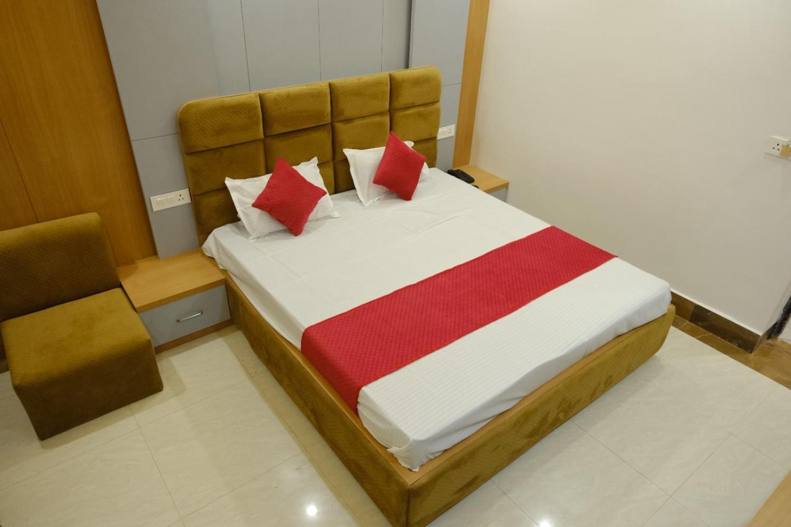 Hotel Golden Continental Deoghar Exterior photo