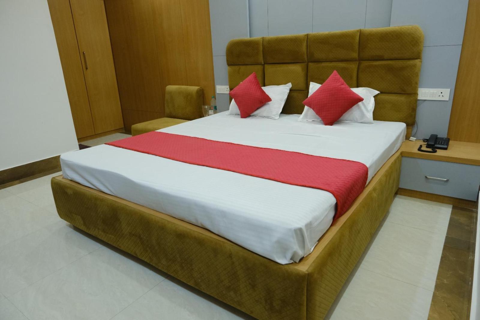 Hotel Golden Continental Deoghar Exterior photo